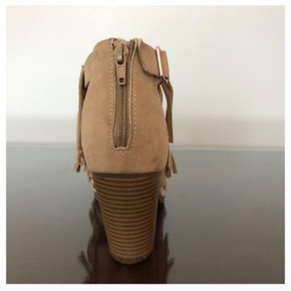 LEATHER SUEDE FRINGED HEELED ANKLE BOOTS - never worn or worn once - Picture 4 of 7